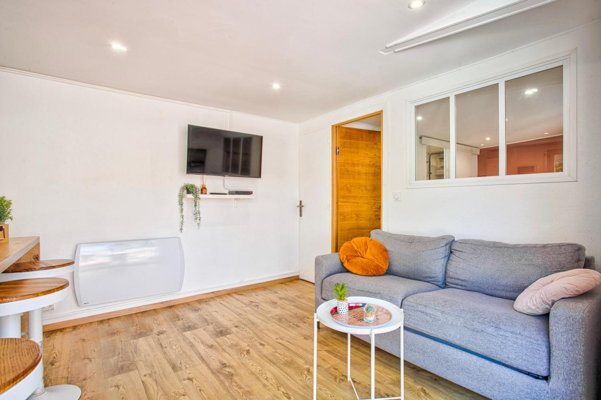 Appartement Privé Avec Jacuzzi Au Coeur De *