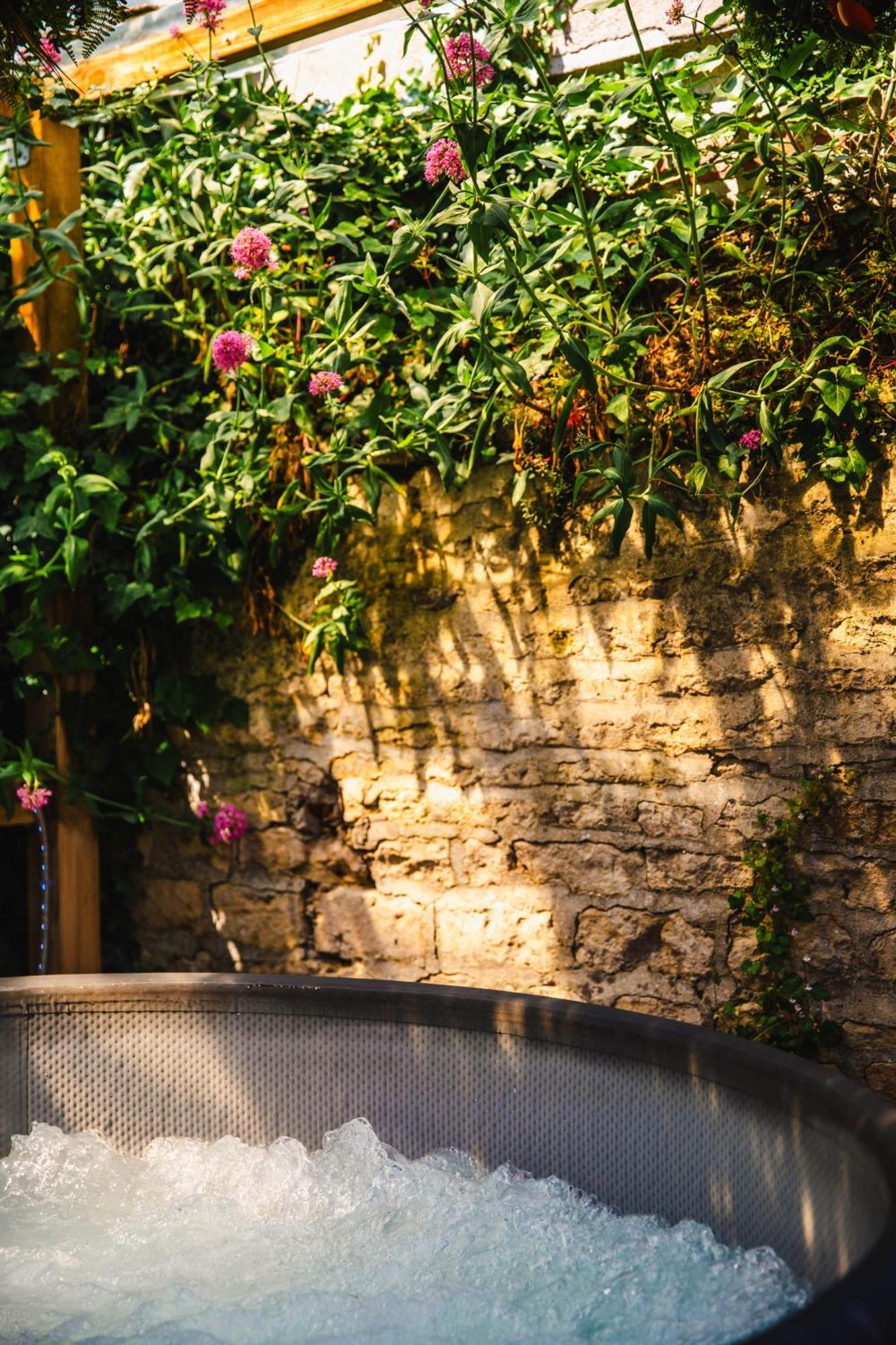 Appartement Privé Avec Jacuzzi Au Coeur De